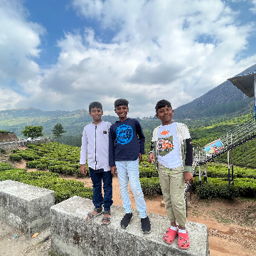 Club Mahindra Munnar,friends,holiday with friends